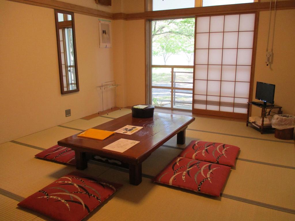 ホテルJyuen 山梨市 エクステリア 写真